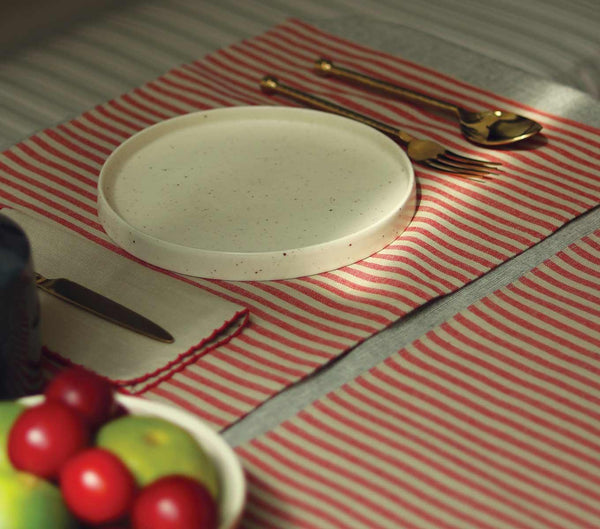 PLACEMAT SET OF 2