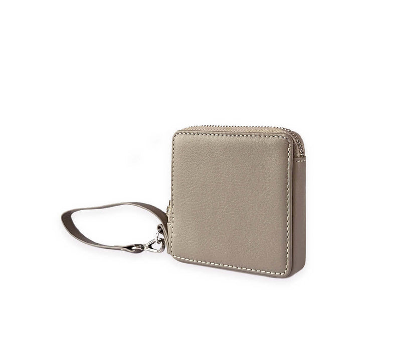 QUADRATE POUCH