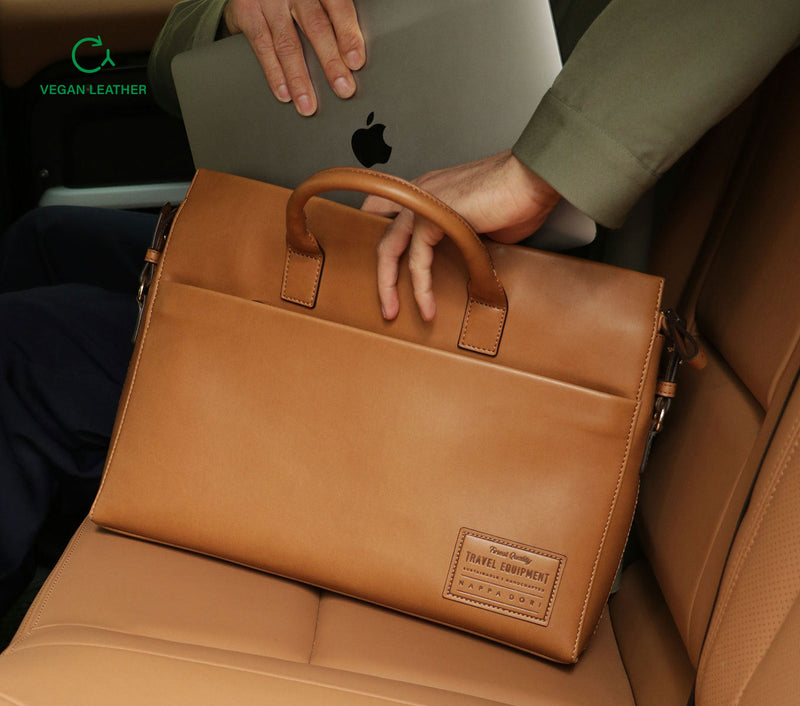 VOYAGER LAPTOP BAG - APPLE LEATHER