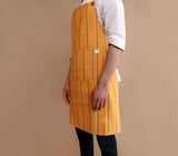 DAY APRON